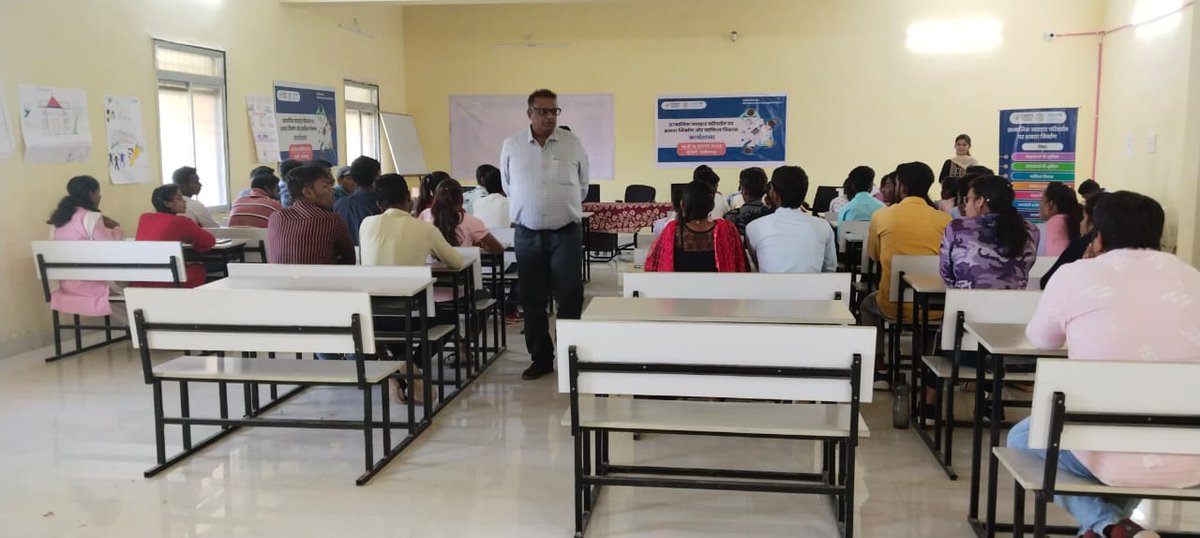 karan_sarthi97's tweet image. Capacity building and personality development 2day workshop on social behaviour change was given training about Personality development,Education And business to #volunteers in second day. #SBCWorks
#BehaviourChangeMatters #LaikamanKeTihar @UNICEFIndia @UNICEF @wethepeople_cg