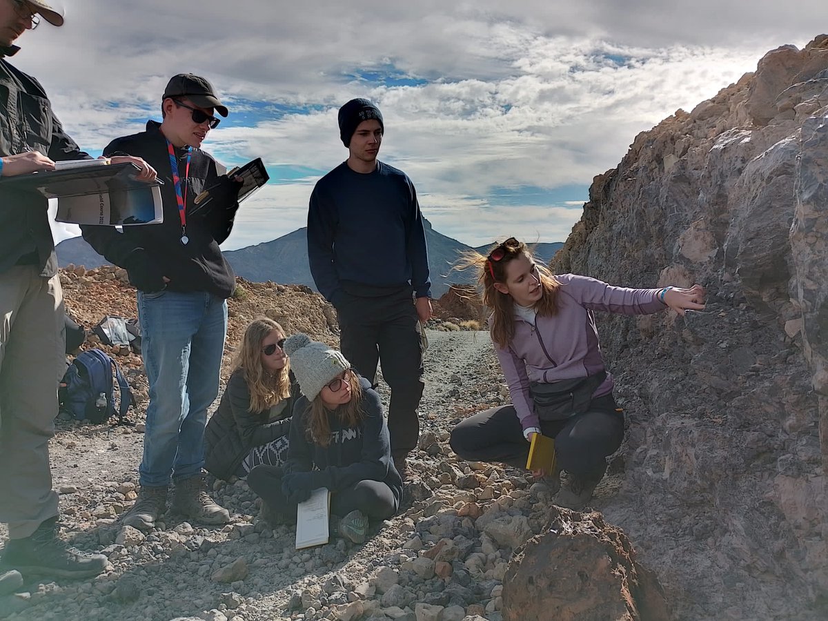 WattsGeology's tweet photo. What an amazing week of volcanology in Tenerife! I even led some of the teaching at outcrops! Couldn't have asked to be with a better group of people! Thanks all @TMGernon @emmalouisehorn
@JRawlingsVolc   
Bye Tenerife, hopefully I'll be back one day!🤞#phdalmostdone https://t.co/uWditcCpcG