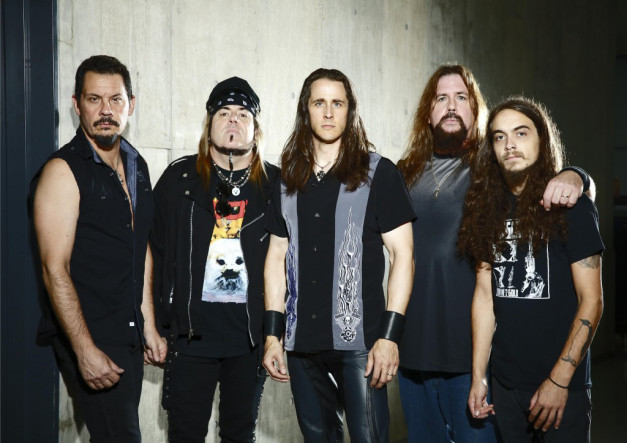 markosyrjala's tweet photo. Check out our new interview with Riot V bassist Donnie van Stavern.

#riot #riotband #riotv #donnievanstavern #markreale #shineon

https://t.co/XEIvUpzOPh https://t.co/HMFyHikV9N