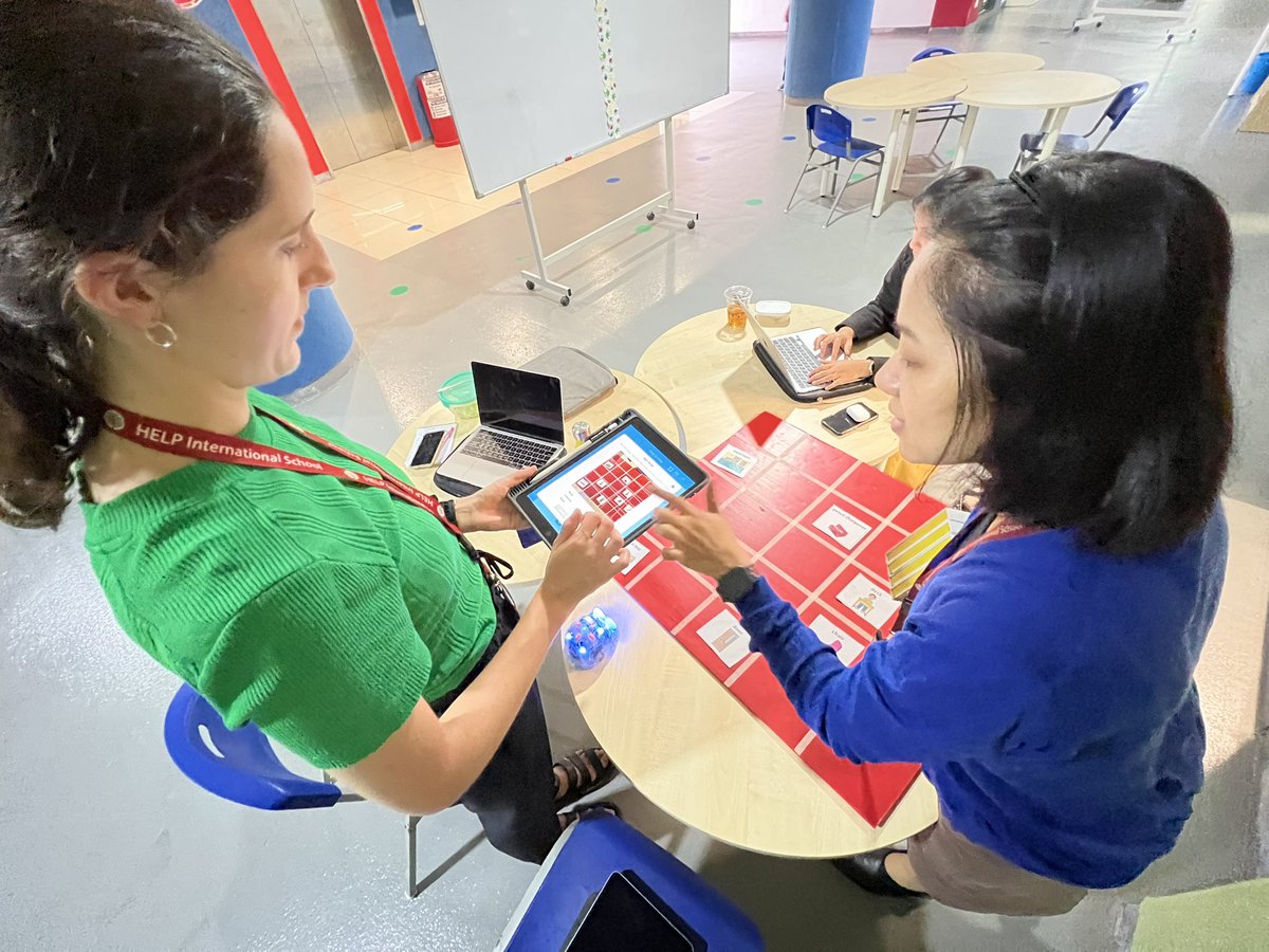 Vicky Heng tweet media