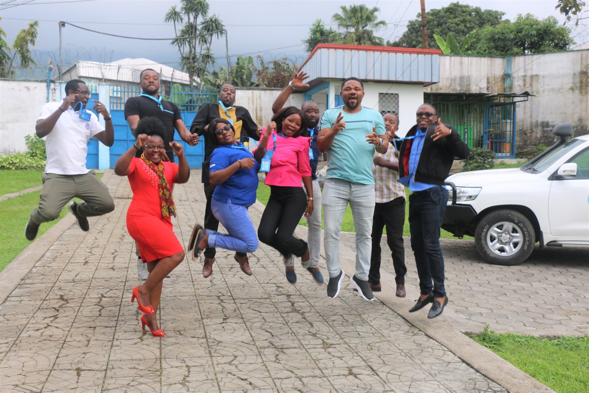 WFP_Cameroon's tweet photo. #Cameroon 🇨🇲

Identify, Prevent and Respond to fraud incidents!

@WFP_Cameroon field staff in Buea are taking firm engagement to ensure a zero #fraud work environment, primordial in assisting the most vulnerable persons of the SW region.

#ZeroFraud
#Integrity
#SavingLives https://t.co/bqZzCHexgj
