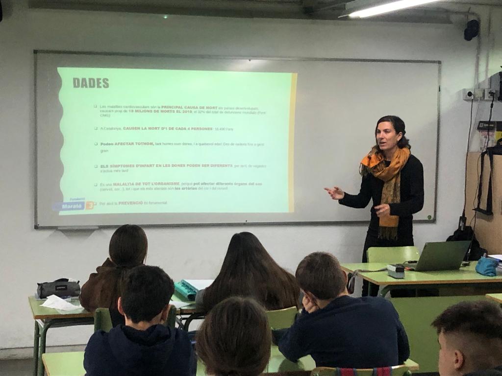 MontseSol17's tweet photo. Xerrades sobre SALUT CARDIOVASCULAR a 3r ESO @InsLaSerra  #LaMaratoSempreBatega @la_marato #SC22CAT https://t.co/IEf9AOliiP