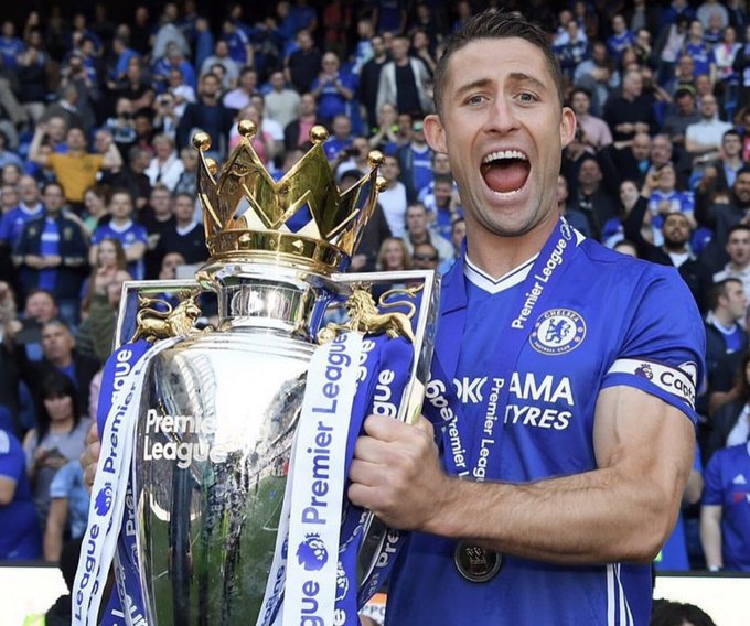 sportbible's tweet photo. OFFICIAL: Gary Cahill has announced his retirement from football aged 36.

The quickest Premier League player of all time to win every domestic trophy available 👏 https://t.co/4XDjPWPasF