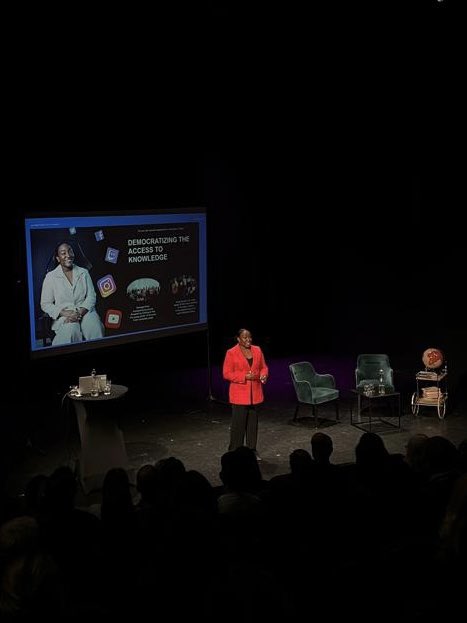 Power house <a href="/BinetteSeck/">Binette Seck</a> sharing how to democratise the access to knowledge 🙌🙌🙌 @hrrherealdeal’s Back to Business #hrrd #hrtherealdeal #hrrdsummit2022 #changerstech #changershub