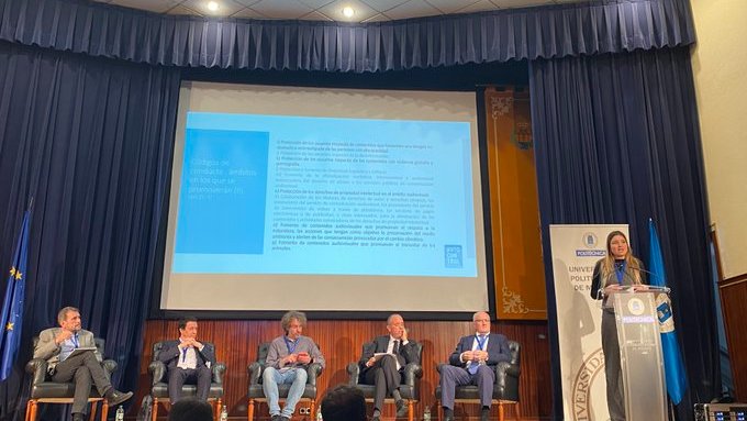 adigital_org's tweet photo. ''El futuro de #Internet no puede entenderse si no es bajo el prisma de un modelo de gobernanza multinivel que preste atención al papel imprescindible que debe tener la colaboración público-privada.''

🗣️María González Jover, manager de Políticas Públicas y Regulación de Adigital https://t.co/31ZImIAJPs