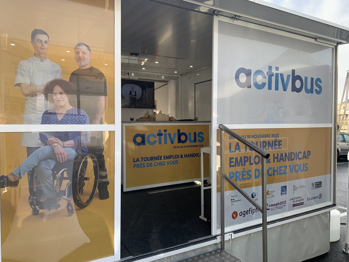 KristelHamon's tweet photo. Très beau projet de la délégation régionale @Agefiph_ Centre Val de Loire qui avec #ActivBus va à la rencontre du public. Rdv sur les parkings des @Leclerc en @RCValdeLoire #SEEPH2022 #activateurdeprogrès https://t.co/K4Pww6APky