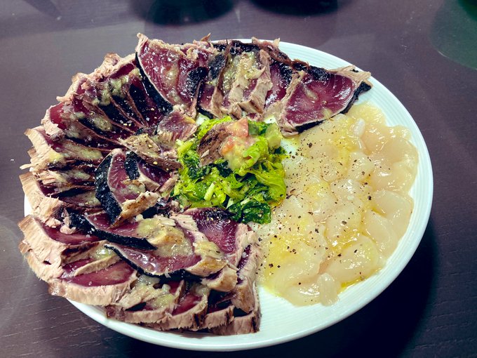 カツオとホタテのカルパッチョ作ったんだけど、写真の色合い的に旨さを表現できない() 