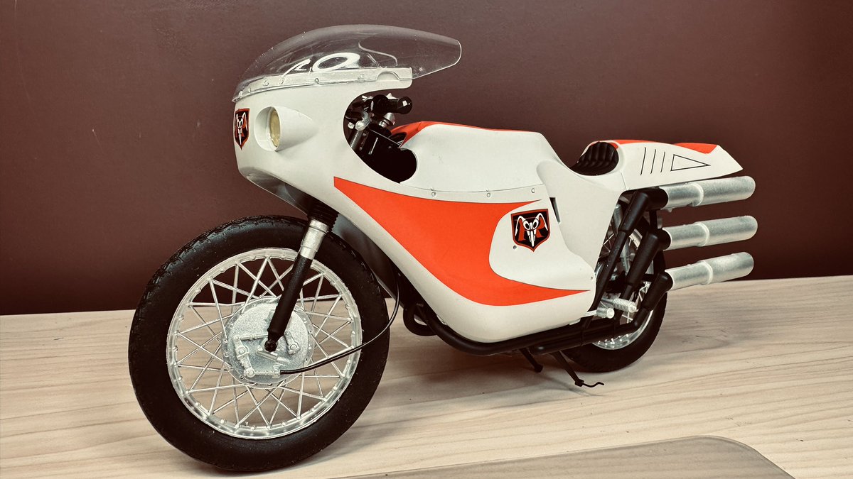 仮面ライダー サイクロン号 オートマスク 3輪車用 【公式通販】