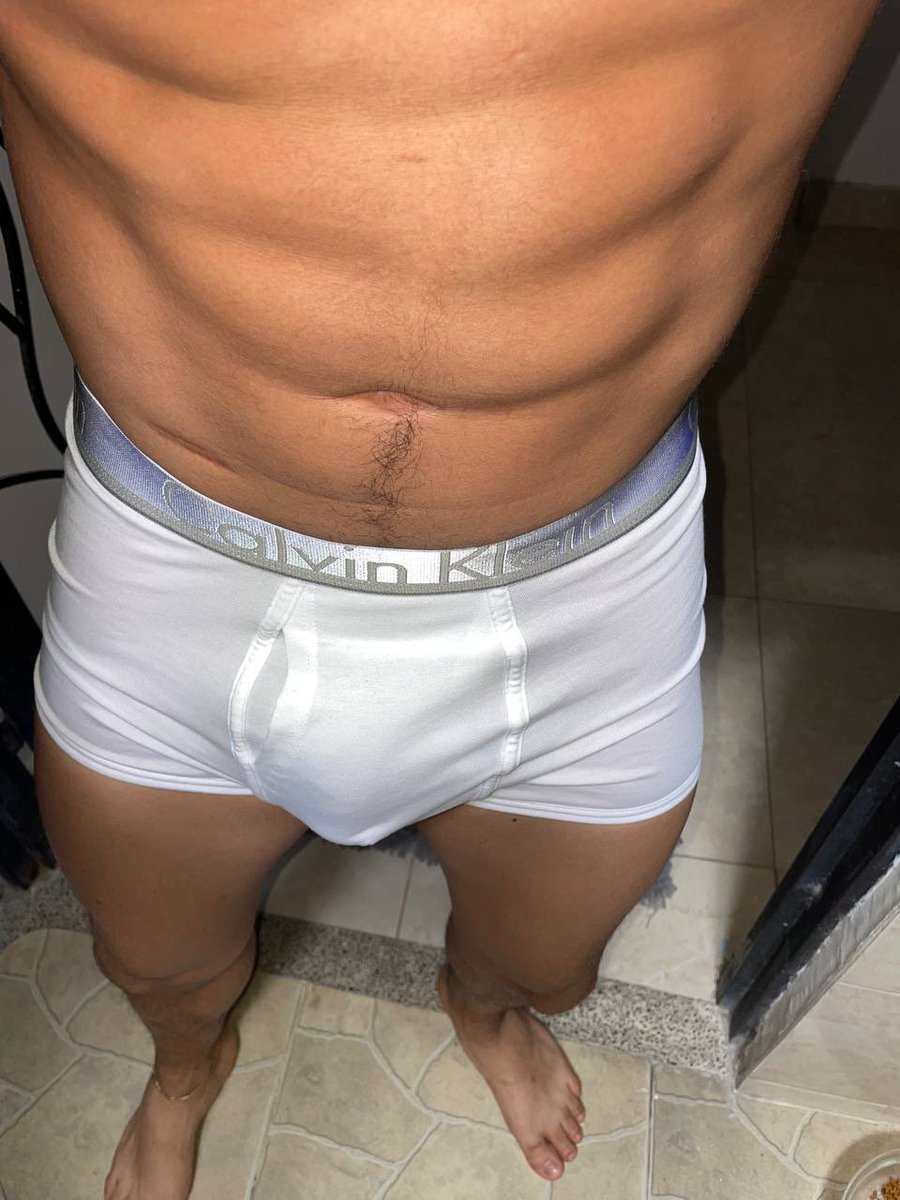 nudesPR6's tweet photo. Que colombiano tan rico 🤤🔥🫣
@camiilo_correa https://t.co/htAmTHV6s4