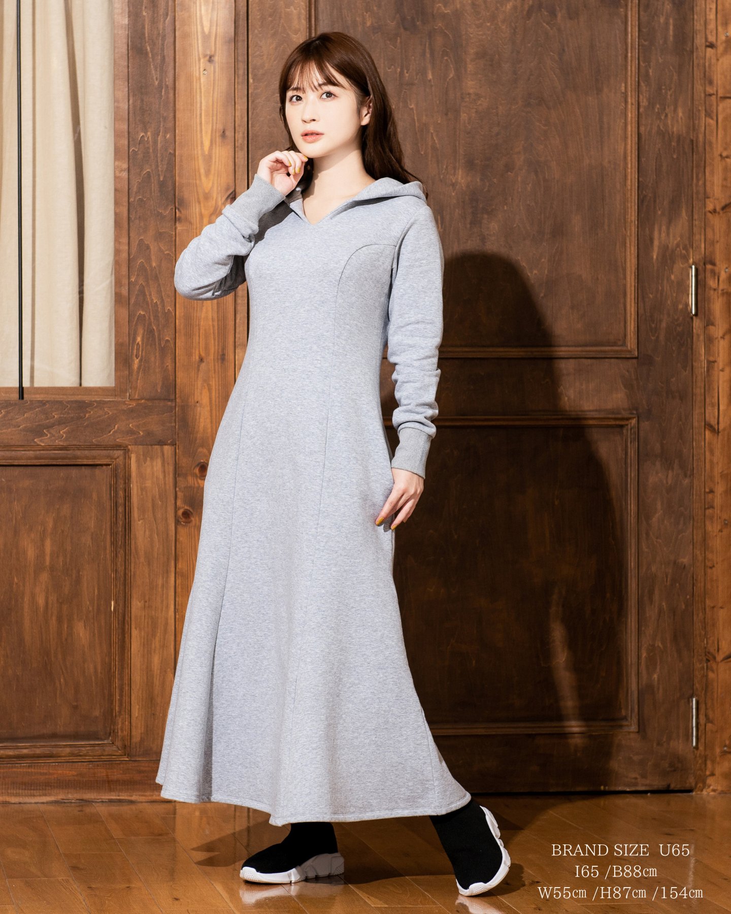 overE 裏起毛パーカーワンピース グレー　96 GeeRA ワンピース 裏起毛裾ファスナーパーカーワンピース