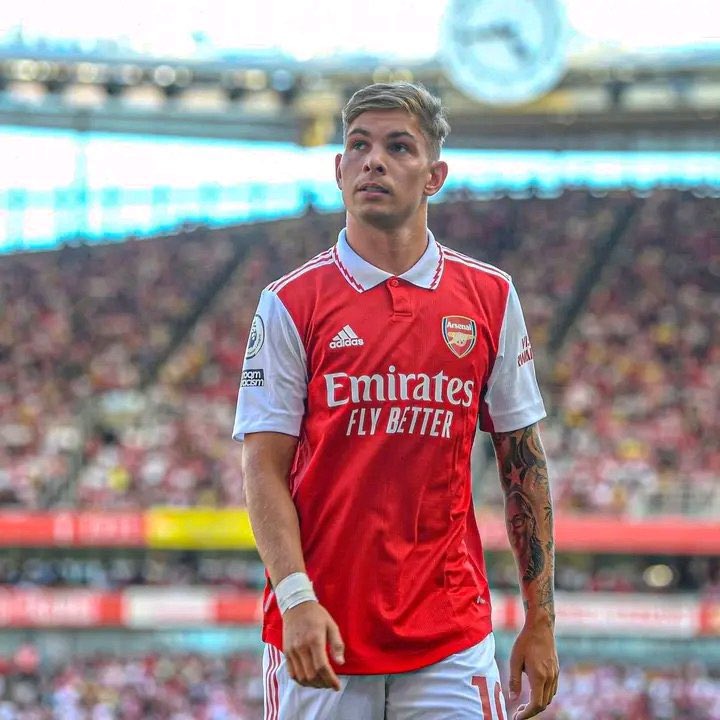 Maps_Welsh's tweet photo. 13:13

“The Croydon De Bruyne “Emile Smith Rowe's recovery from groin injury going well… Our secret weapon 🥰🙌😍.

#Artetaball #COYG #Gunners #TrustTheProcess #Togethernes https://t.co/KPT3aQXrrk