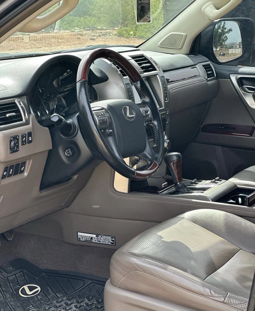 Automall_ng's tweet photo. Lexus GX460 2016 model
Original duty
Price:32m
Location: Abuja
#Bolaahmedtinubu #Hisexellency opay Hausa G7andNato
@__yellows @meenatouu @el_uthmaan @iMajorX @Aashfinn @Arewa_Business_ @hamza_bin_musa @aisha_yaGuda @lumiquan_ @__yellows @Waspapping_ https://t.co/fPeXjbmlxt