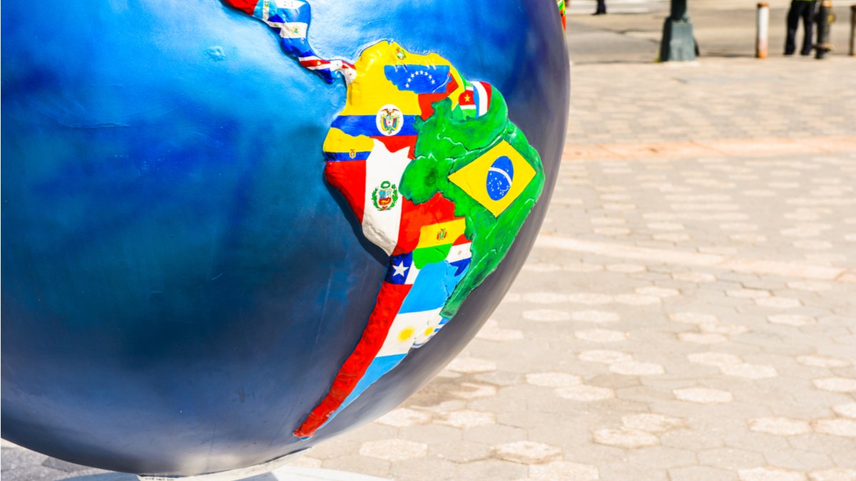 OneCryptoNews's tweet photo. (Relaunch of USAN — the Union of South American Nations — in Latam Profiles New Monetary Integration – Economics Bitcoin News) - - https://t.co/oYpqSSq0wE 
#CryptoNews https://t.co/3bBxkWlFki