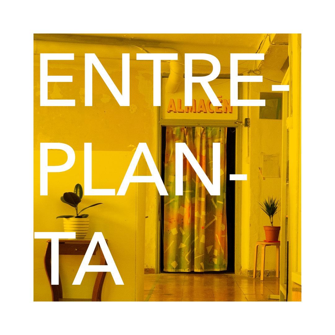 EAmalaga's tweet photo. Damos la bienvenida a #Entreplanta, otra de nuestras nuevas incorporaciones. No es otra cosa que un espacio-taller compartido y autogestionado, formado por varios artistas construyen un lugar interesante de encuentro y colaboración mutua.🎨
🟢Conócelos en https://t.co/xrz9baes2p https://t.co/Rsdi0yOieB