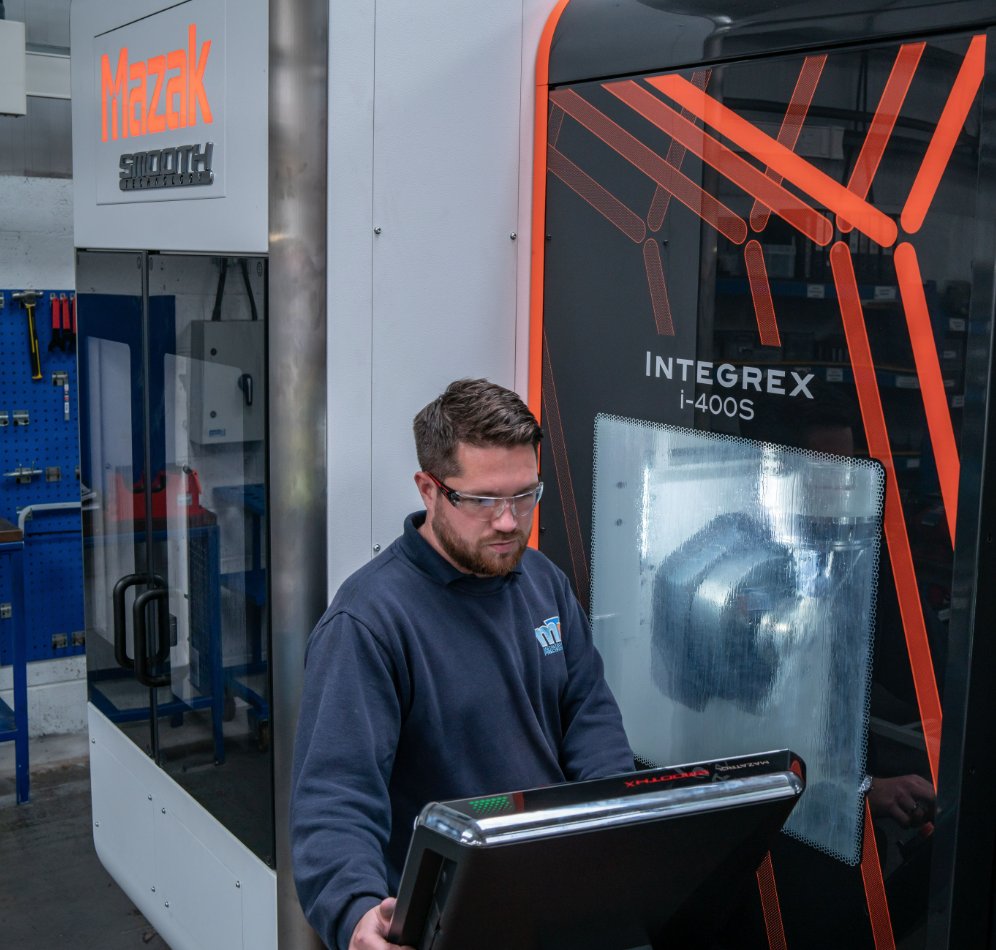 MetaltechP's tweet photo. When you spot @MazakEurope machinery in a factory, you know you're in good hands!

Our most recent acquisition of an Integrex i400S (shown below), means we now have 4 on site!

See our full capabilities here: https://t.co/mn4dzllRHa

#UKMfg #GBMfg #MultiAxisMachining #Machining https://t.co/yBfUilJUTl