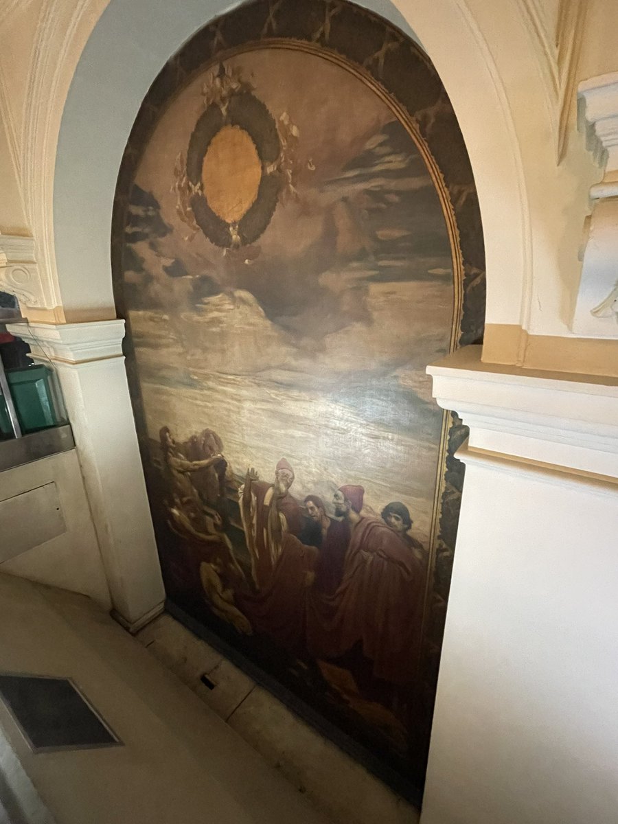 Mtfrancis's tweet photo. Rushing to a meeting this morning in the City, had to drop by the #RoyalExchange to check out this masterpiece: “#Phoenicians Trading with Early #Britons”. Saddened to see it hidden behind walls, out of public sight #Lebanon #Lebanese #UnitedKingdom https://t.co/4RjDitzamo