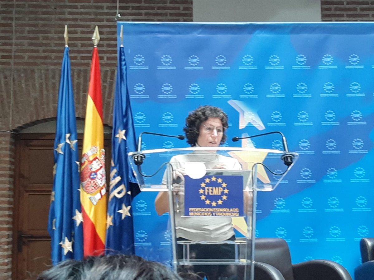 Aj_Sabadell's tweet photo. #AVUI ➡️Participem al I Foro Municipios por la Tolerància de la Fundación Pluralismo y Convivencia
👉L'Ajuntament de #Sabadell explica el model de gestió de la diversitat religiosa en el marc de l'Oficina de Drets Civils
#Sabadelldiversa https://t.co/Mjt9BACcmU