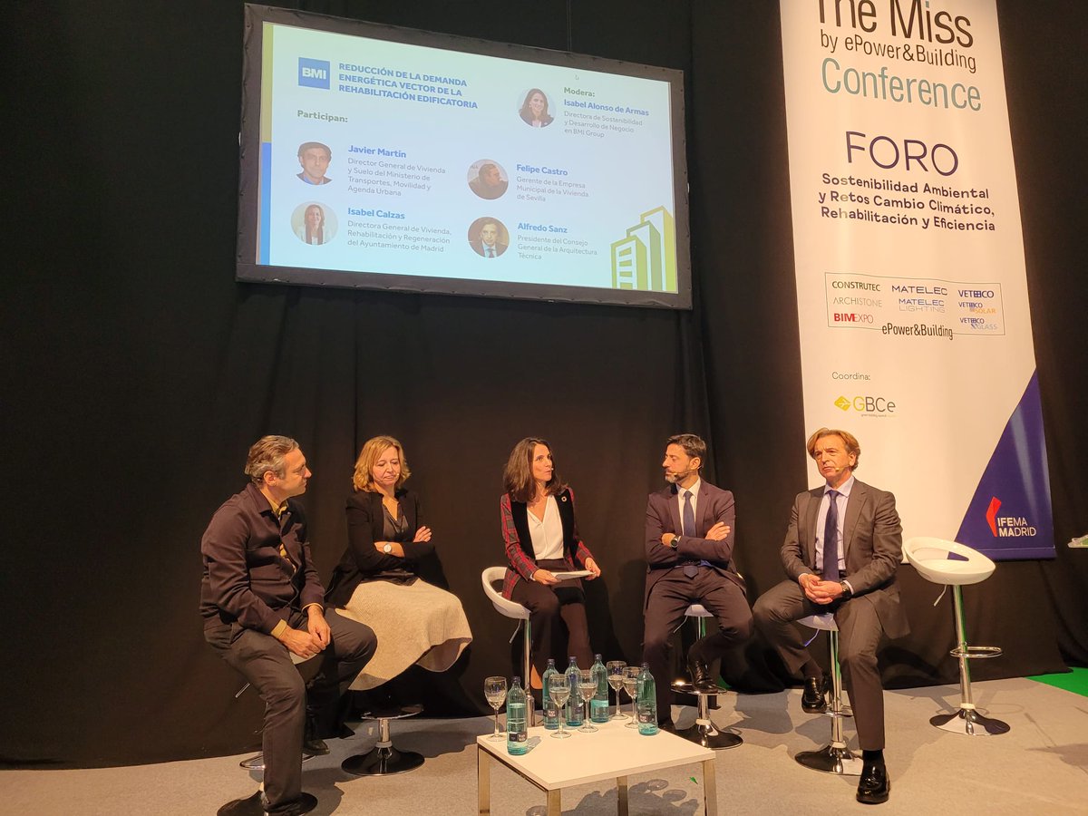 CGATEsp (@cgatesp) on Twitter photo Y ahora da inicio la mesa redonda moderada por <a href="/IsabelAlonsoA/">Isabel Alonso de Armas</a> y formada por <a href="/AlfredoSanz/">Alfredo Sanz CGATE</a>, Javier Martín, de @mitmagob, Isabel Calzas y Felipe Castro. El tema central, la reducción de la demanda energética a través de la rehabilitación edificatoria. Y ahora da inicio la mesa redonda moderada por <a href="/IsabelAlonsoA/">Isabel Alonso de Armas</a> y formada por <a href="/AlfredoSanz/">Alfredo Sanz CGATE</a>, Javier Martín, de @mitmagob, Isabel Calzas y Felipe Castro. El tema central, la reducción de la demanda energética a través de la rehabilitación edificatoria.