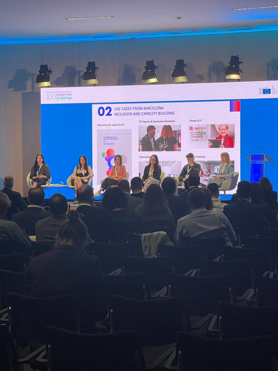 SmartCityexpo's tweet photo. 📢 Remember that on 15 and 16 November 2022, the Intelligent Cities Challenge (ICC) will meet for the ICC Conference and Mayors Forum at the #smartcityexpo 

Don’t miss it! 👀

📍At CC5

#SCEWC22 https://t.co/0khtuzuPdU