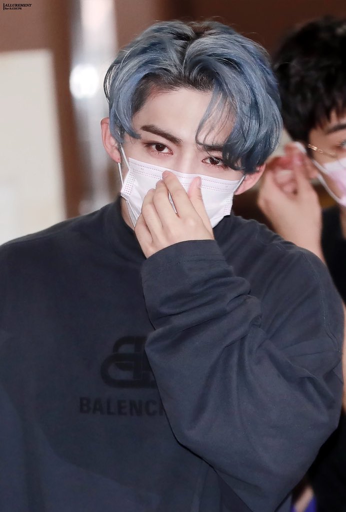 Ting ♡ On Twitter Rt Aboutscoups Seungcheol Wants To Bleach His Hair Rn Omg Hoping For Blue