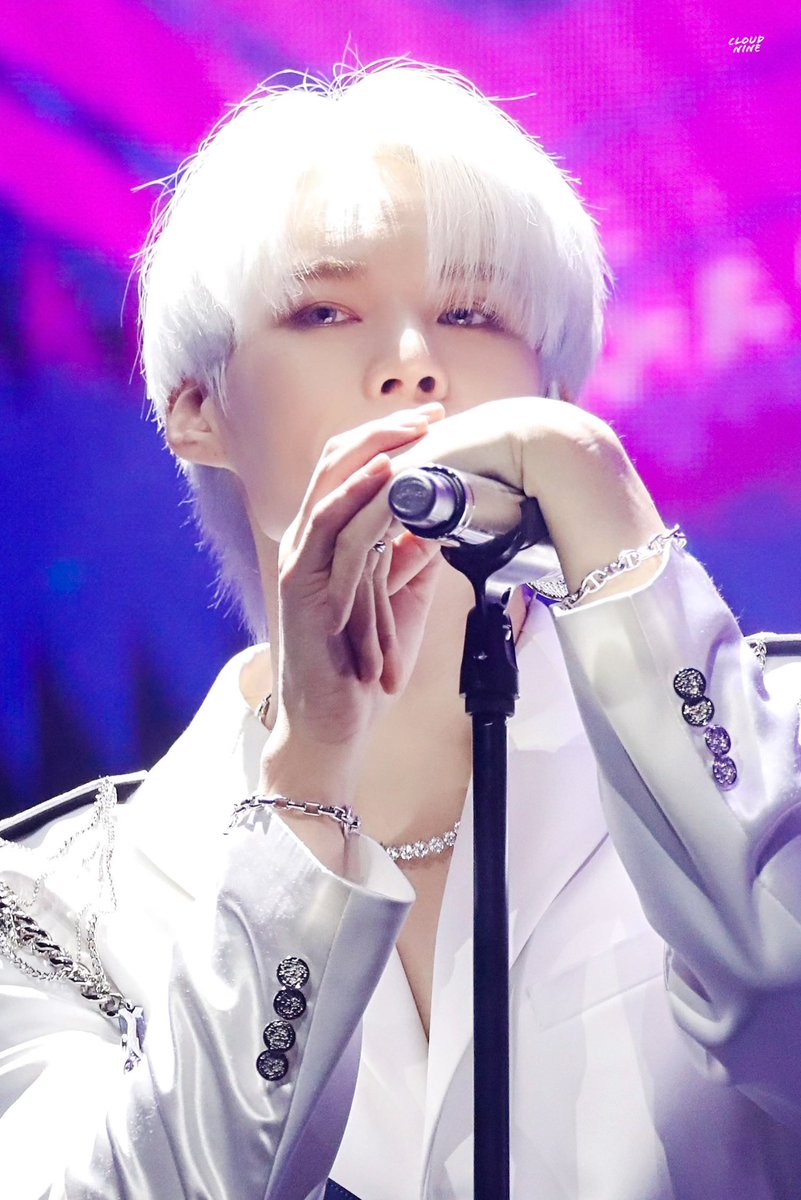 CLOUD_NINE_1109's tweet photo. 221115 빅톤 [Choice] 쇼케이스

#VICTON  #임세준 #빅톤  #SEJUN https://t.co/wxeHAfhz6G