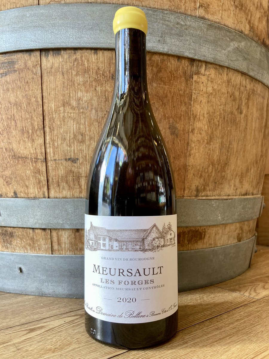 Odd_Hampstead's tweet photo. NEW IN: Maison Roche De Bellene Meursault Les Forges 2020. Fruity with high acidity &amp; strong mineral balance. This medium to full bodied #Chardonnay offers notes of citrus, butter, oak, hints of brioche &amp; almond with a long finish. Perfect for #Thanksgiving . #oddbins #hampstead https://t.co/7eepKTjdvc