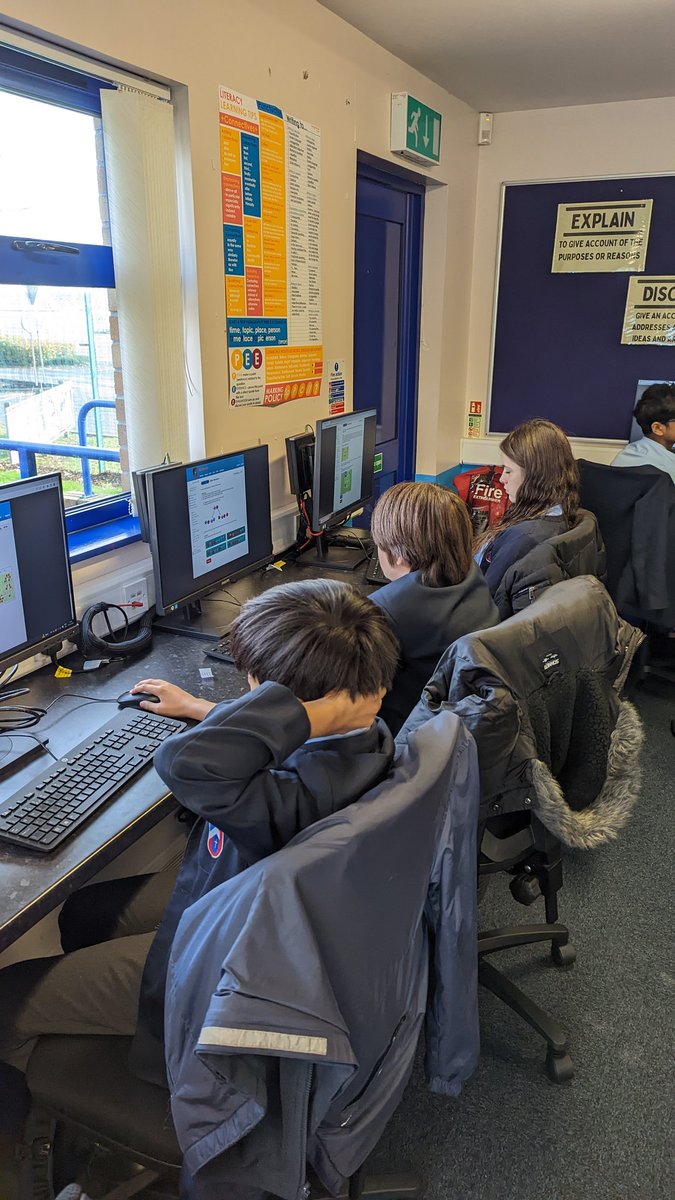 SJHSICT's tweet photo. 8t working on their Bebras challenge
Intense concentration to complete a range of computational thinking challenges
#CyberFirstSchool
@EAS_Digital @sjhsnewport https://t.co/0TfFG1Frwm