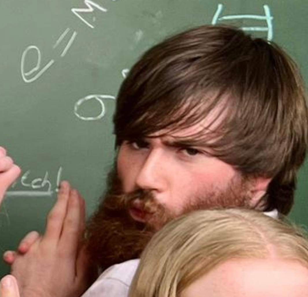 Honoured to have been picked to be a part of this and very excited to get this show on the road! 💜
#KulturOnTour