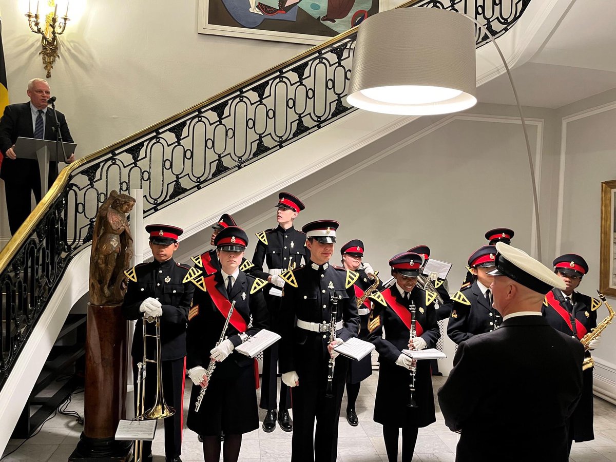 We want to say a big thank you to the amazing students from The Duke of York’s Royal Military School who livened up the Ambassador's annual King's Day Reception with their renditions of the British and Belgian National Anthem 🇬🇧🇧🇪! 
<a href="/DOYRMS/">The Duke Of York's Royal Military School</a>