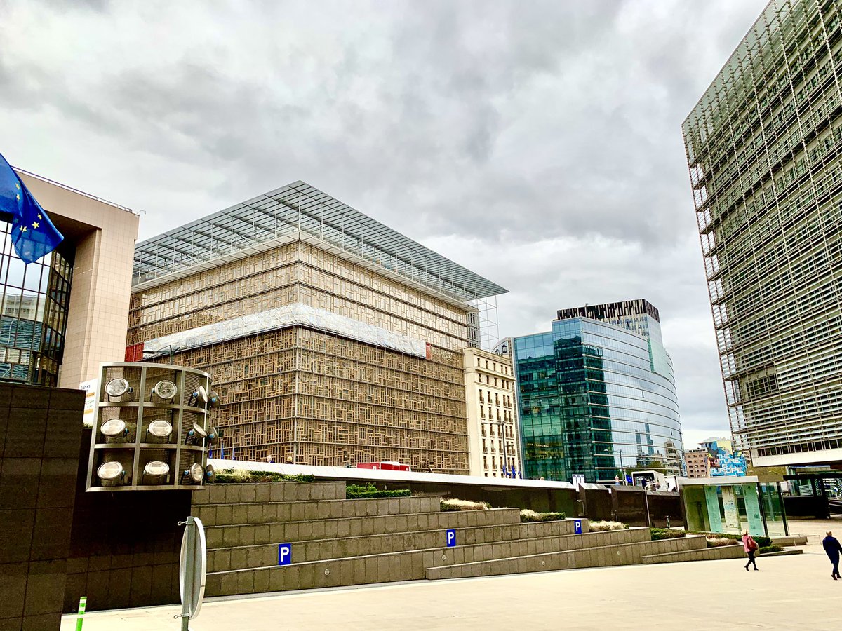 AmHultgard's tweet photo. Ahead of #Sweden ๐ธ๐ช Presidency of the Council of the EU ๐ช๐บ first half of 2023: In Brussels for preparatory meetings w/ the Council Secretariat, the legal service, the EU Commission. Looking forward to lead the ๐ช๐บ Council work on export controls & dual use goods #EU2023SE #DUWP https://t.co/TUnQF3mtHM