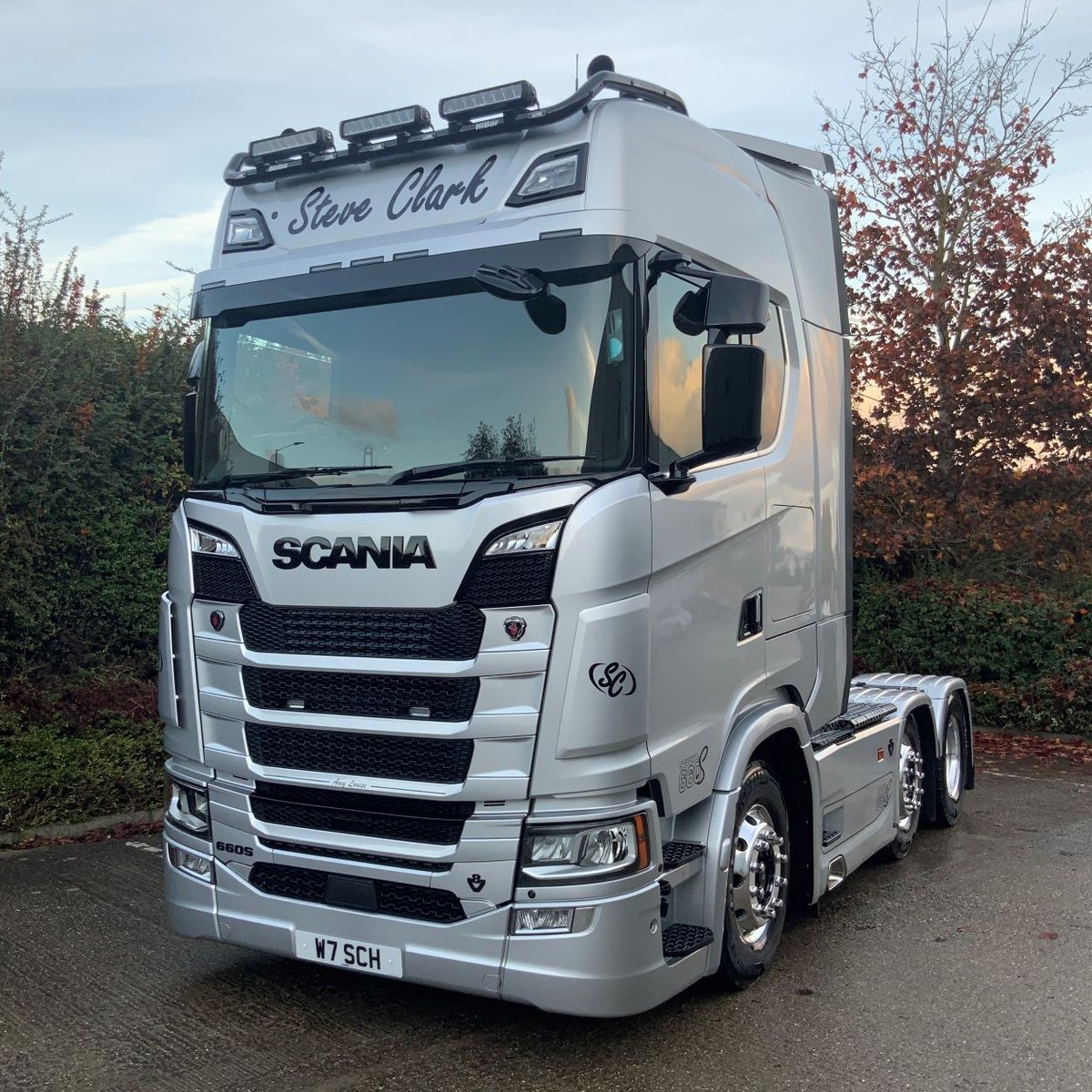 Scania UK tweet media