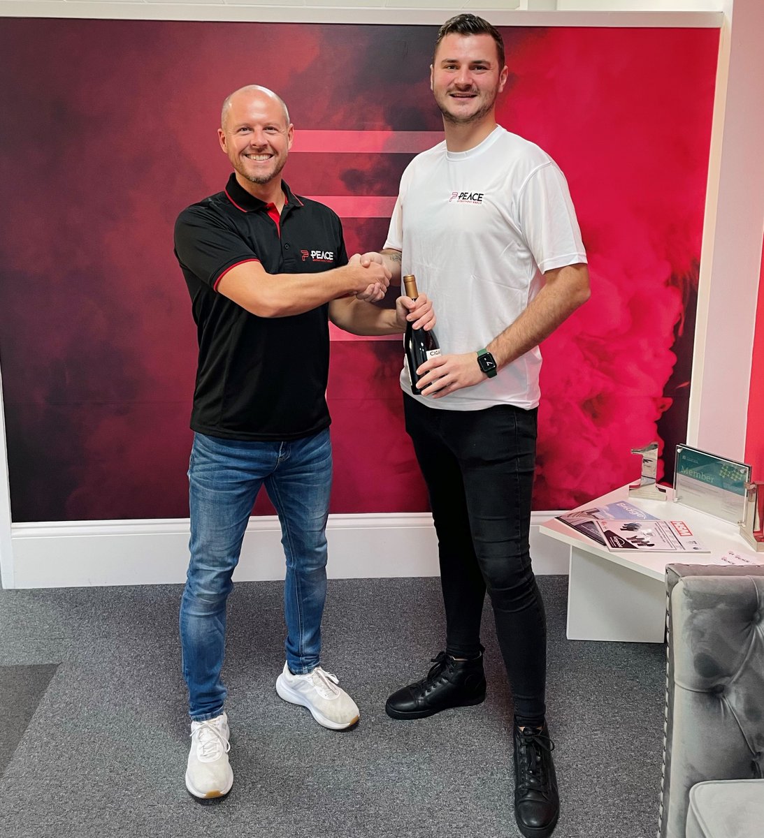 Congratulations to Owen Attwood for his nomination for employee of the month! 

It's been great having you onboard and looking forward to what the future brings 🌟

Also sporting our brand new Peace merch! 

#peacerecruitment #recruitment #employeeofthemonth #celebration