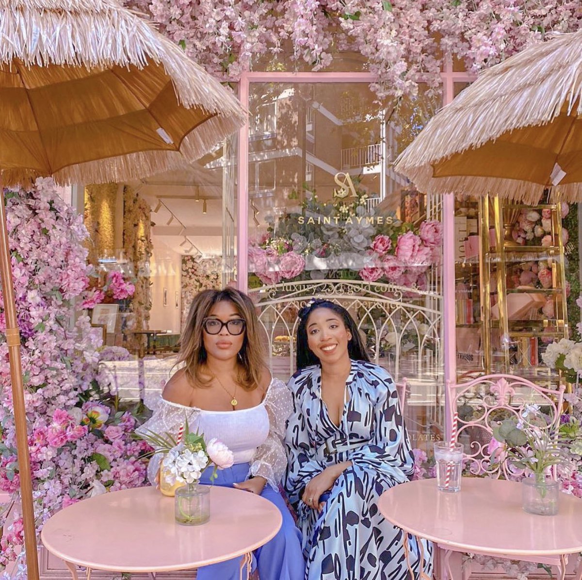 karibkollective's tweet photo. Did you know? One of the prettiest, most instagrammable cafes in London is Caribbean-Owned 🇧🇧🇯🇲

@SaintAymes is a female led and family run establishment created by sisters Lois and Michela Wilson, named after and dedicated to their grandfather Papa Eric Clarence Aymes. https://t.co/PBKDkDWvcj