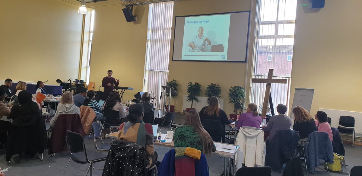 #ESTHQIPractitioner programme Module 2 of cohort three. Action packed morning so far recapping #SEIPS, #stakeholdermapping and now joined by <a href="/NHSCommsJoe/">Joe Blunden 💙</a> from <a href="/NHSElect/">NHS Elect 💙</a> spotlighting the importance of engaging service users. #QIESTH