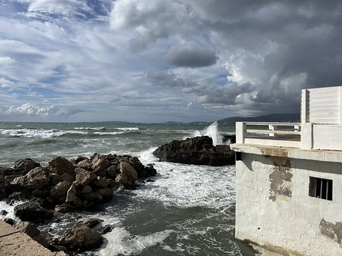 lorenz24master's tweet photo. Stabiles Wetter auf Mallorca 😎 #wind #outdoor https://t.co/kngQvbHuLB