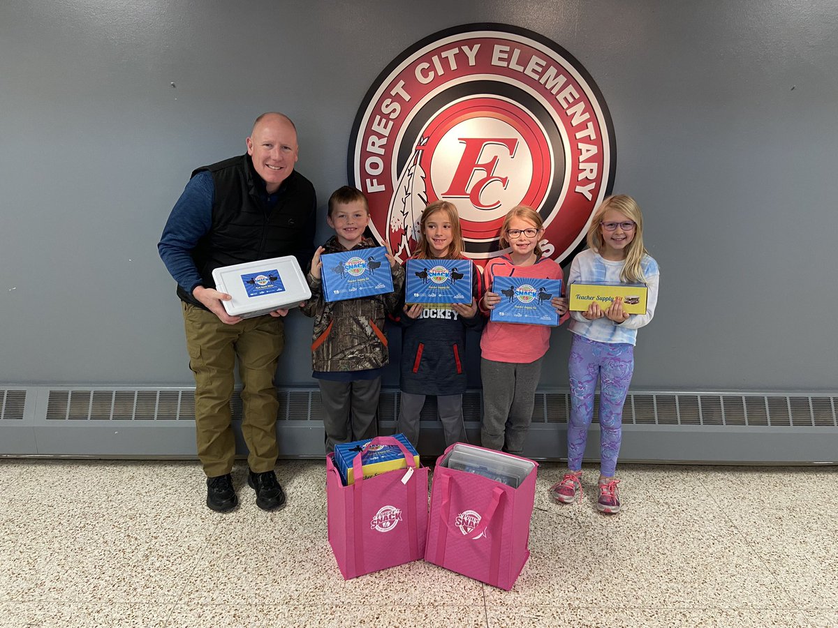 FC Elementary (@fcelementary) on Twitter photo Thank you to the Deb & Jeff Hansen Foundation <a href="/IowaSelect/">Iowa Select Farms</a> Power Snack Program! This will help a lot of students in our building! Thank you to the Deb & Jeff Hansen Foundation <a href="/IowaSelect/">Iowa Select Farms</a> Power Snack Program! This will help a lot of students in our building!