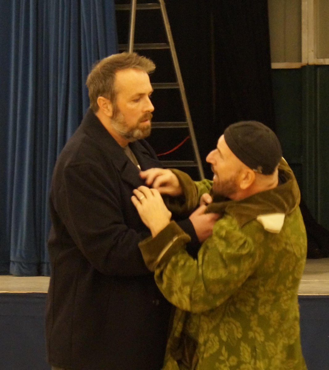 Charleshutchpr1's tweet photo. Not only Oliver wants some more, so does director Steve Tearle as NE add new scenes and stretch JoRo Theatre run in York to a fortnight. Full interview here. https://t.co/5SVZNU2D84
@jrtheatre @TearleSteven #NEMusicalsYork #Oliver #LionelBart #EricJensen #musicaltheatre #theatre https://t.co/38NLZFhInN