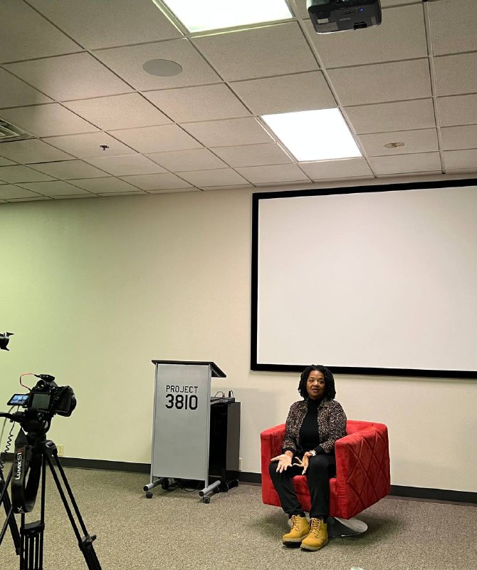 thickdescript's tweet photo. Today, Suzette Chang talked about DEI, focusing on Public Transportation at Project 3810. When we talk about equity, we also need to address the issue of access to public transportation because it is essential to make it accessible for people with all levels of abilities. https://t.co/c0zF1Lnqne