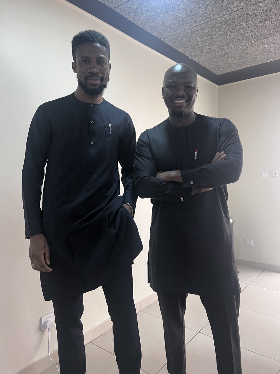 kola_aina's tweet photo. It’s always such a joy catching up with #VPFam doing great things in the wild. The last couple weeks gifted the joys of @AdaezeSokan & @skweird ✌🏿 https://t.co/RCGSmKkmHc