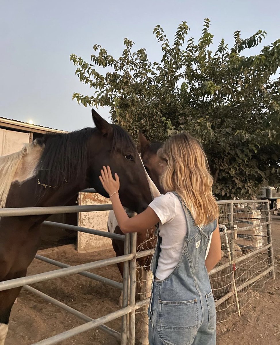 walter, pepper, cinnamon and dasiy