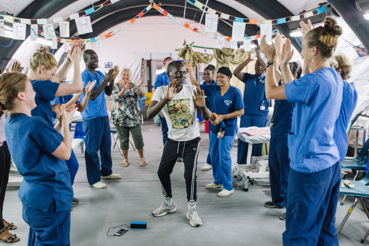 MercyShipsCA's tweet photo. Behold the power of giving circles. Small acts can make a big difference when Canadians come together to be the change they want to see in the world! 🌍
Learn more about how you can take part: https://t.co/UYK5Vpichc
#MercyShips #GivingTuesday #GivingCircle #GenerosityMovement https://t.co/9ArDXyo0uk