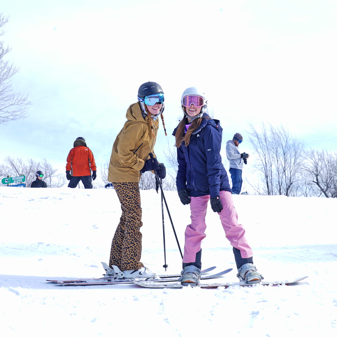 It's impossible to not be all smiles.😁  The Epic Day Pass provides incredible access and value, it's the best pass if you plan to ski 1-7 days. Learn all about the pass and the  perks by visiting bit.ly/3WFd3IR

Purchase a pass by Nov 20 before prices go up.