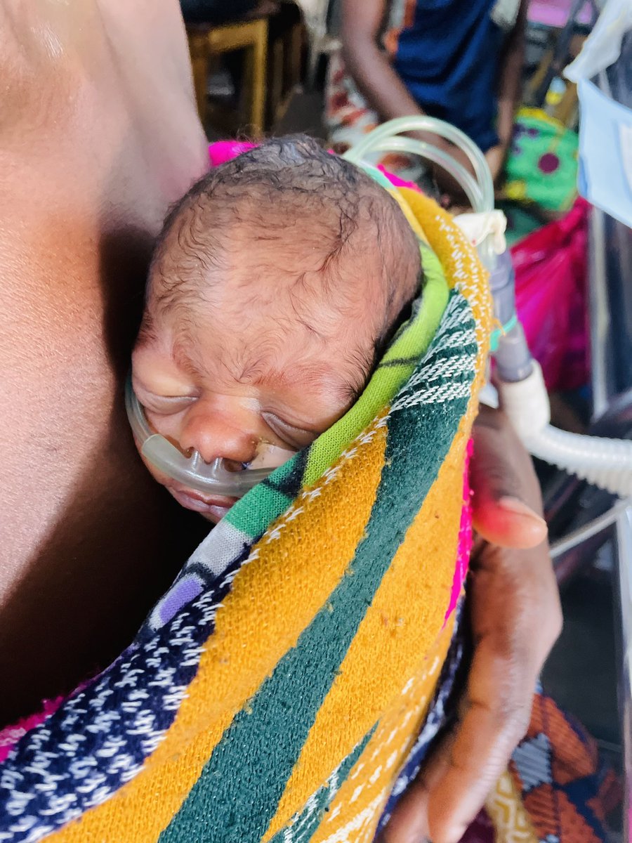 This years theme for #worldprematurityday is #aparentsembrace without it none of our tiny friends would survive. 

“I was told to be tying my baby on my chest in kangaroo care for most of the time to keep him warm. I found it very difficult  at the beginning but it became easier”