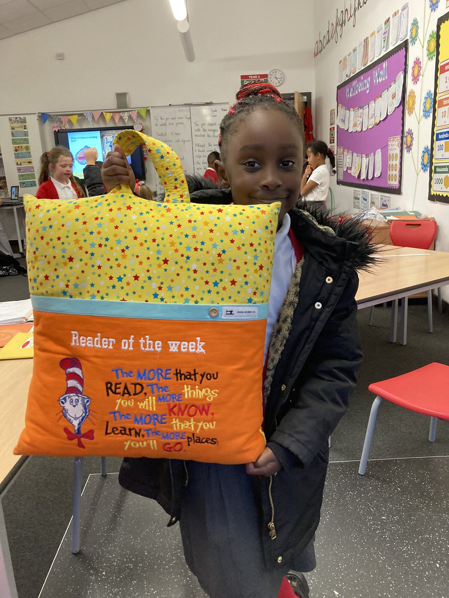 3G’s reader of the week 📖😃 <a href="/MissGillespie11/">Miss Gillespie🪴🌸🌞3G🌟</a>