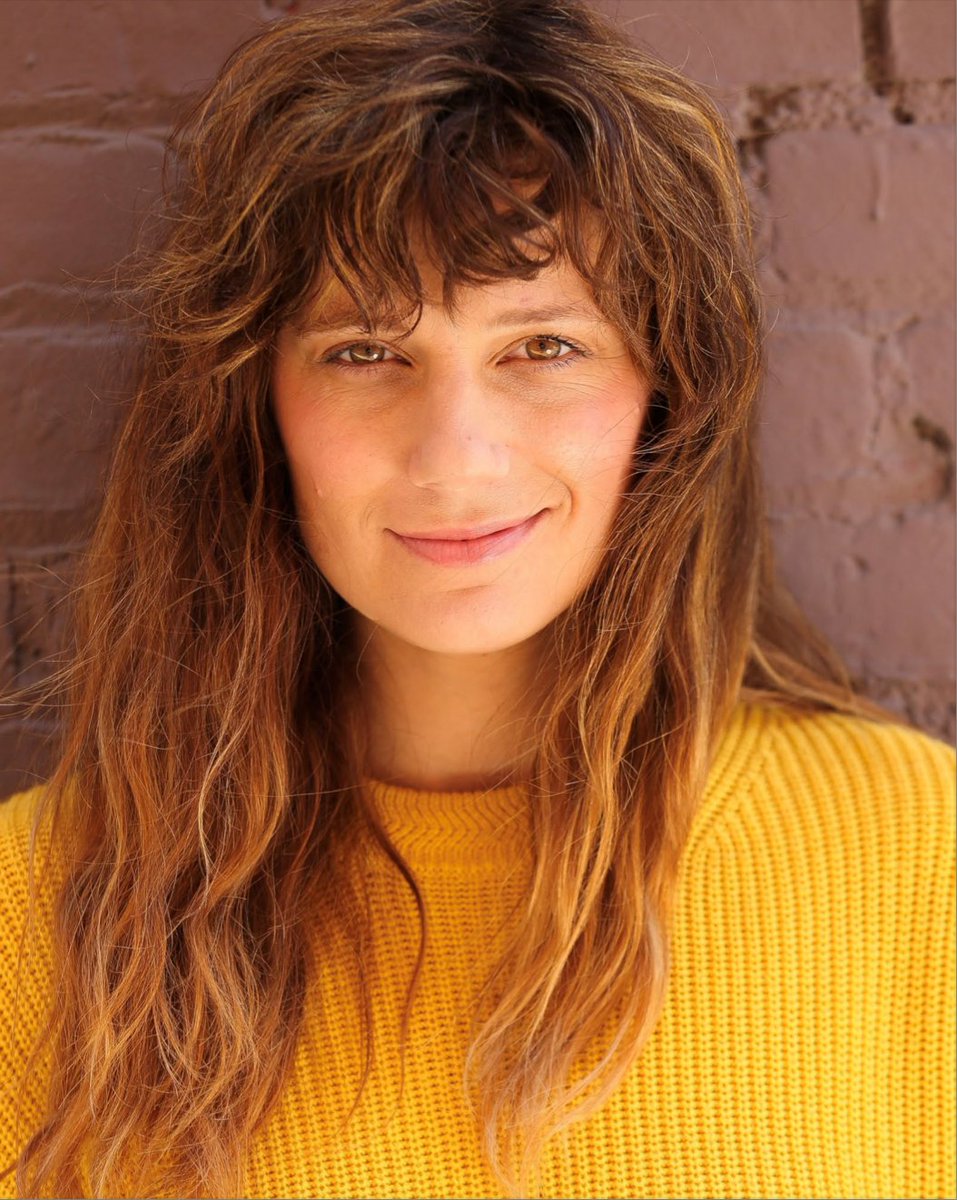 The seriously funny <a href="/KandisErickson/">Kandis Fay</a> is killer on both sides of the camera.
She acts on both hit series as well as <a href="/sundancefest/">Sundance Film Festival</a> &amp; @tribeca indies, her short is screening around the country &amp; she has an <a href="/AdrienShellyFDN/">AdrienneShellyFDN</a> grant to boot. Props due! #DiverseDirectorsProgram #SonyPics