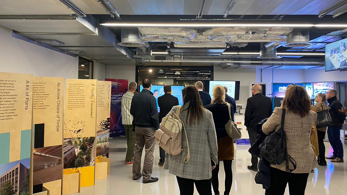 CIH_HUB's tweet photo. Thank you to everyone who attended! We hope you enjoyed learning about our sandpit programme and the interactive tour π #PlatformConstruction https://t.co/ukLSPPNDvP