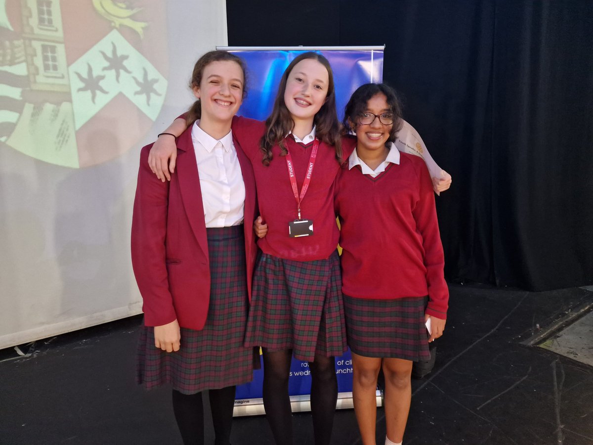 RedmaidsEnglish's tweet photo. And now for the Intermediate team of Year 9 students @RedmaidsHigh consisting of Esther, Freya and Tara... With their topic "All Gendered Schools Should be Abolished", they gave an outstanding performance to win the event and go through to the District Round in February! 👏👏👏 https://t.co/mLCVuCDqQ5