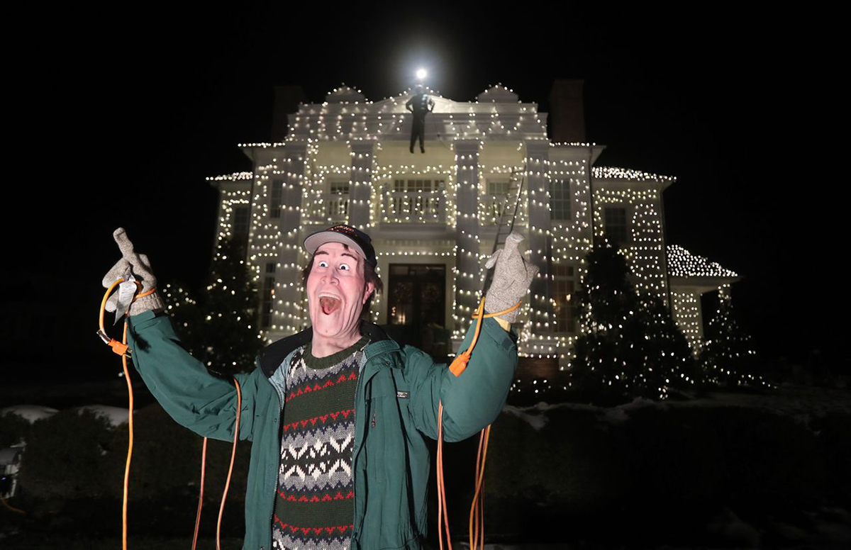 IEEE_EMCS's tweet photo. #EMCinRealLife ๐๐๐ป
If your neighborhood has its own Clark Griswold, his holiday light show might be slowing down your WiFi. Tom Braxton (@EliteTest + @IEEE_EMCS) offers up some solutions to this Christmas calamity! https://t.co/LsogUDoDGz
#EMC #EMI #LEDs https://t.co/OzbNO2XY7q