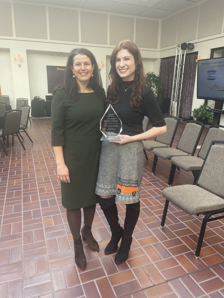 NosferatuGood4u's tweet photo. Today I, a 31 year old woman, accepted an award celebrating 35 years of business, on behalf of Two Dudes Painting Company.

After realizing I was, in fact, the Dude in question, the mayor complimented my hand-made skirt 😭

My life is surreal in the BEST way 🧡 https://t.co/fiaOLceeOy