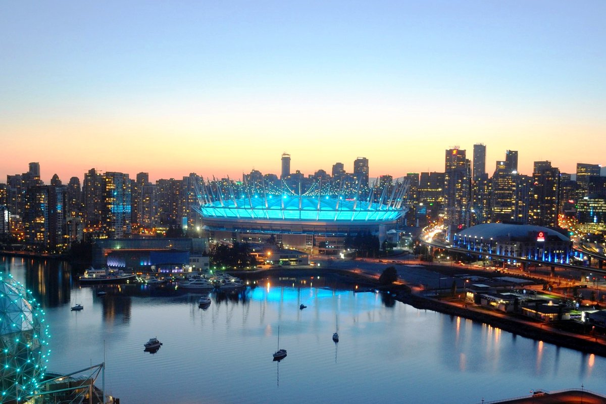 Did you know? 
Tomorrow, to mark the 2022 Cervical Cancer Elimination Day of Action in Vancouver, BC Place will light up teal on 17 November 2022!
-Get Informed 🗣️
-Get Screened 🧑🏽‍⚕️ 
-Get Vaccinated 💉

#CloseTheCareGap #TealTalk #CervicalCancer <a href="/WHO/">World Health Organization (WHO)</a> <a href="/DrNonoSimelela/">Dr Nono Simelela</a> <a href="/gina_ginao/">Gina Ogilvie MD DrPH</a>